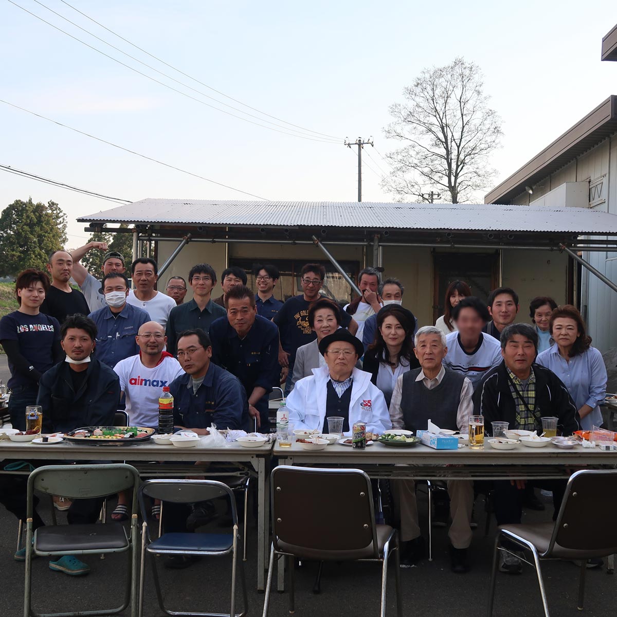 お花見バーベキューを開催致しましたのサムネイル